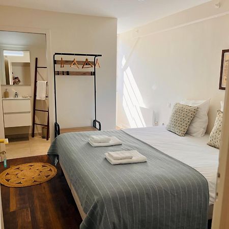 Abbaye De Blanchelande Bed & Breakfast Neufmesnil ภายนอก รูปภาพ
