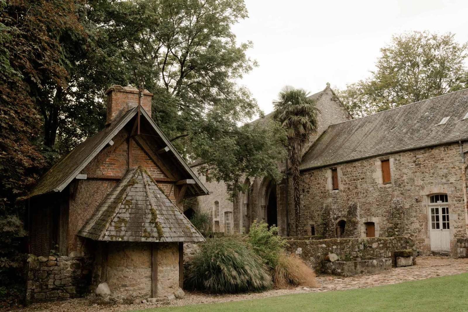 Abbaye De Blanchelande Bed & Breakfast Neufmesnil ภายนอก รูปภาพ