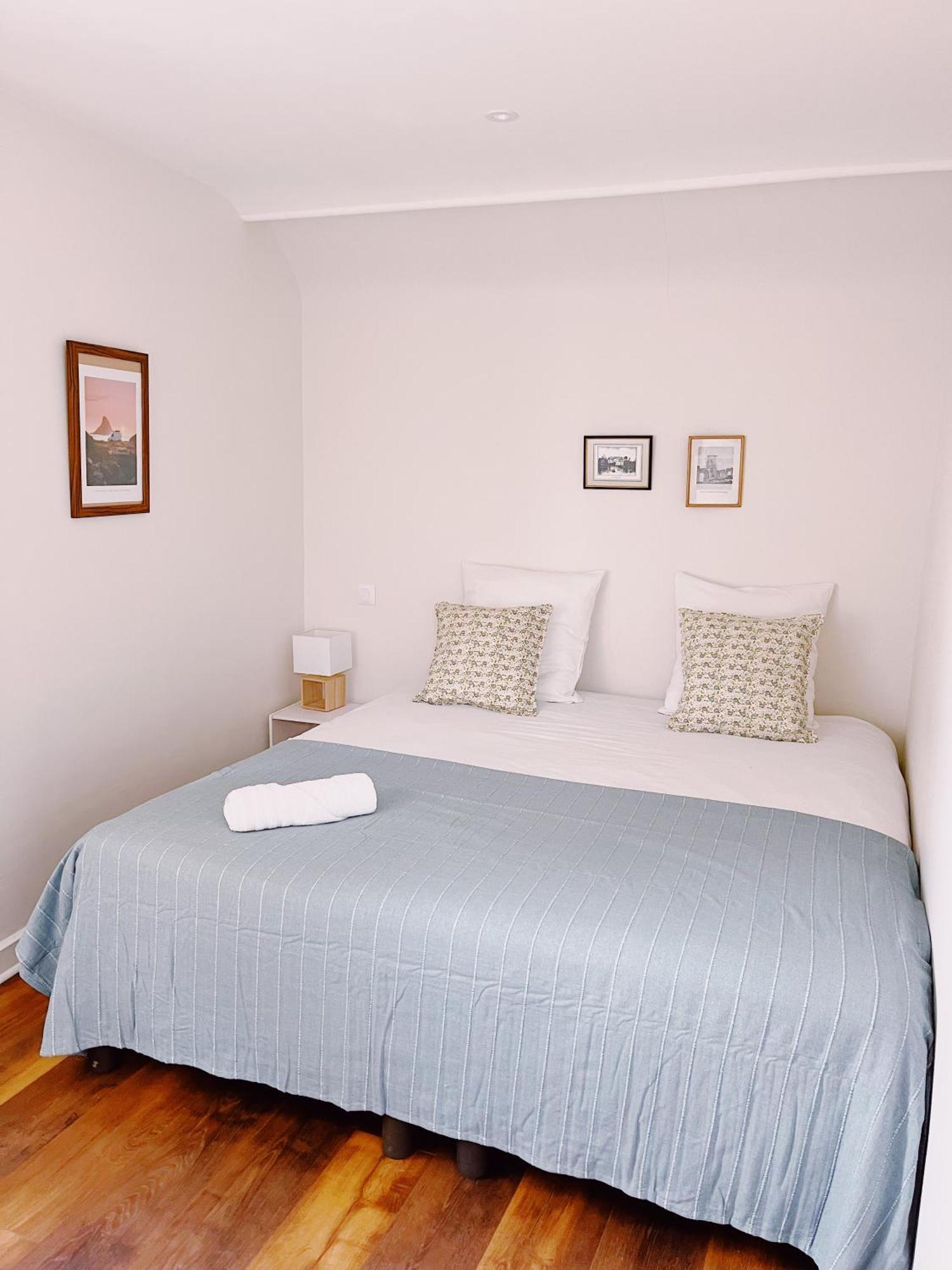 Abbaye De Blanchelande Bed & Breakfast Neufmesnil ภายนอก รูปภาพ