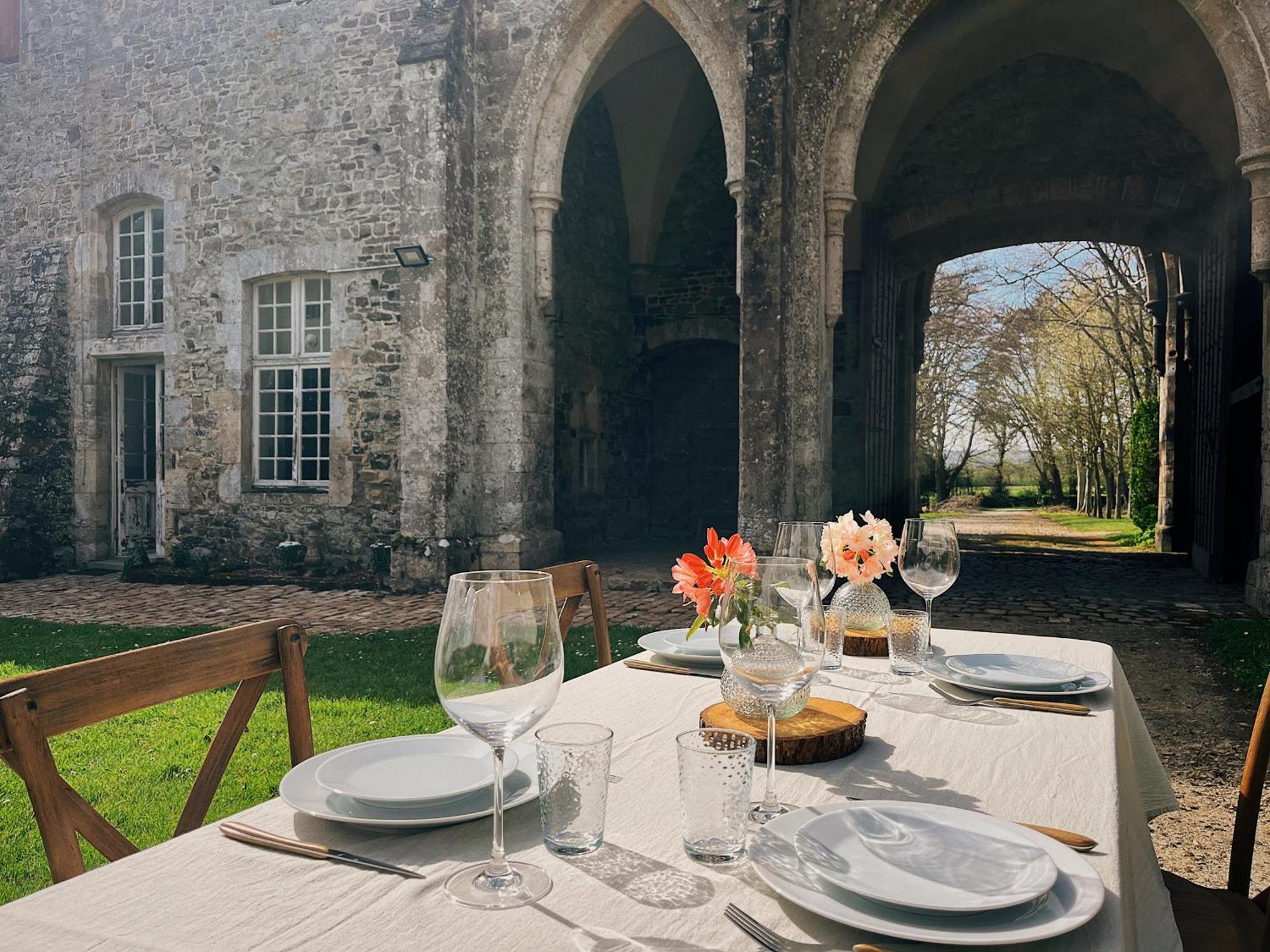 Abbaye De Blanchelande Bed & Breakfast Neufmesnil ภายนอก รูปภาพ