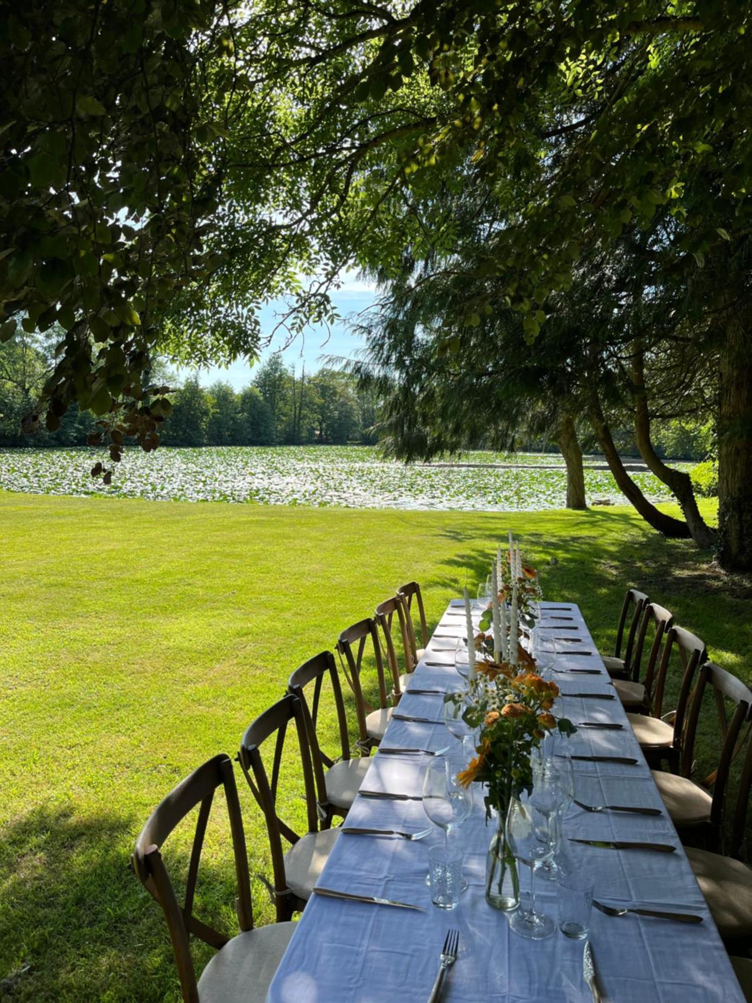 Abbaye De Blanchelande Bed & Breakfast Neufmesnil ภายนอก รูปภาพ